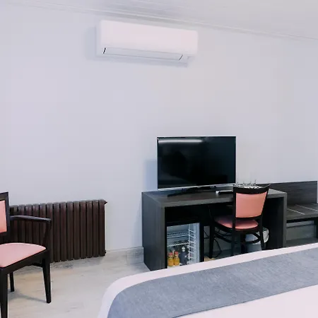 El Montico - Singular's Отель 4*