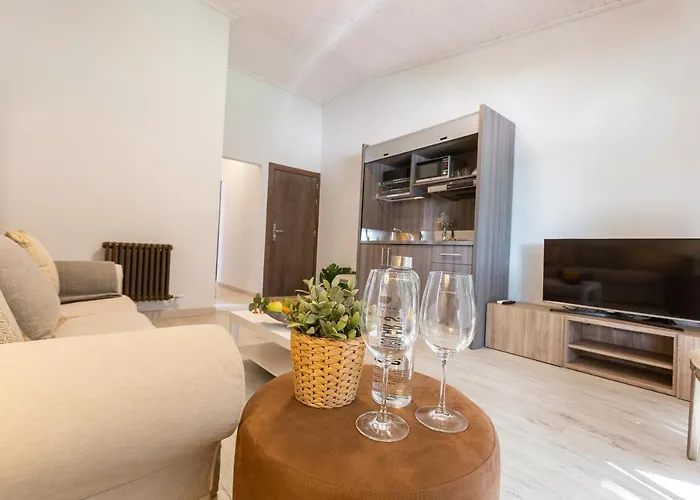 Отель El Montico - Singular's Тордесильяс